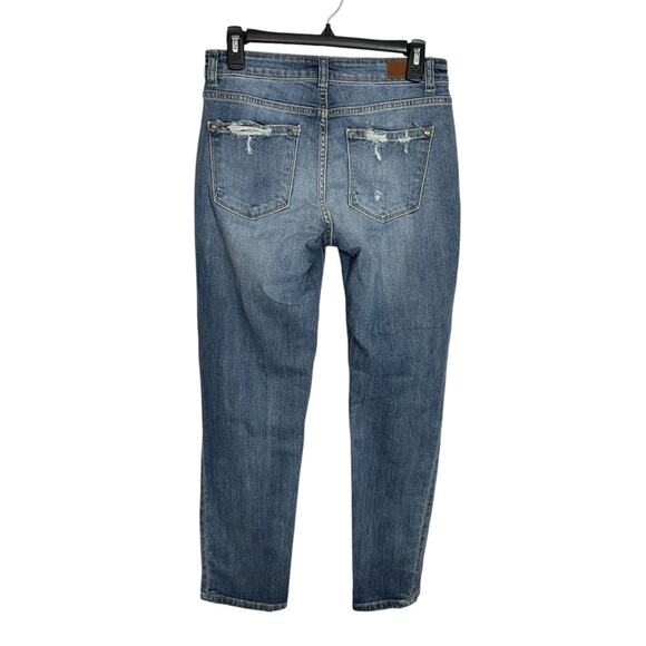 Judy Blue Hi-Rise Destroyed Boyfriend Jeans Size 5/27 | Light Wash Distressed - Picture 7 of 12